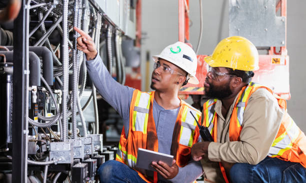 Best Affordable Emergency Electrician  in Oquawka, IL